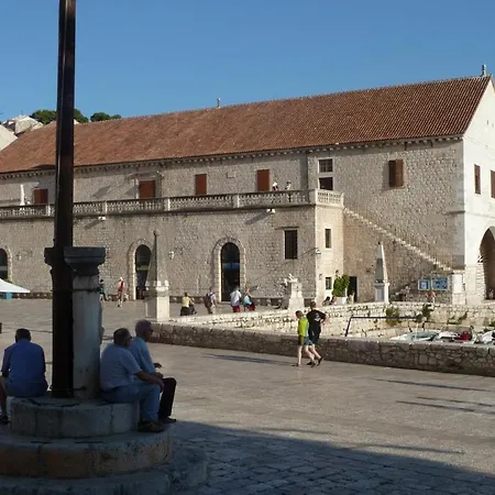 Hvar Apartment *