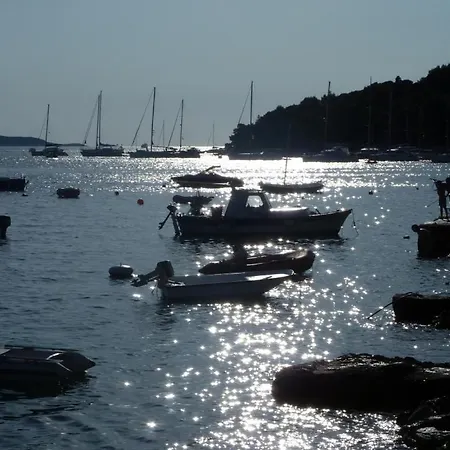 Hvar アパート